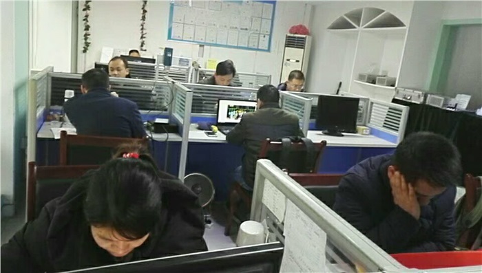 晗光戰(zhàn)士春節(jié)前夕激情奮戰(zhàn)，促項目完美收官